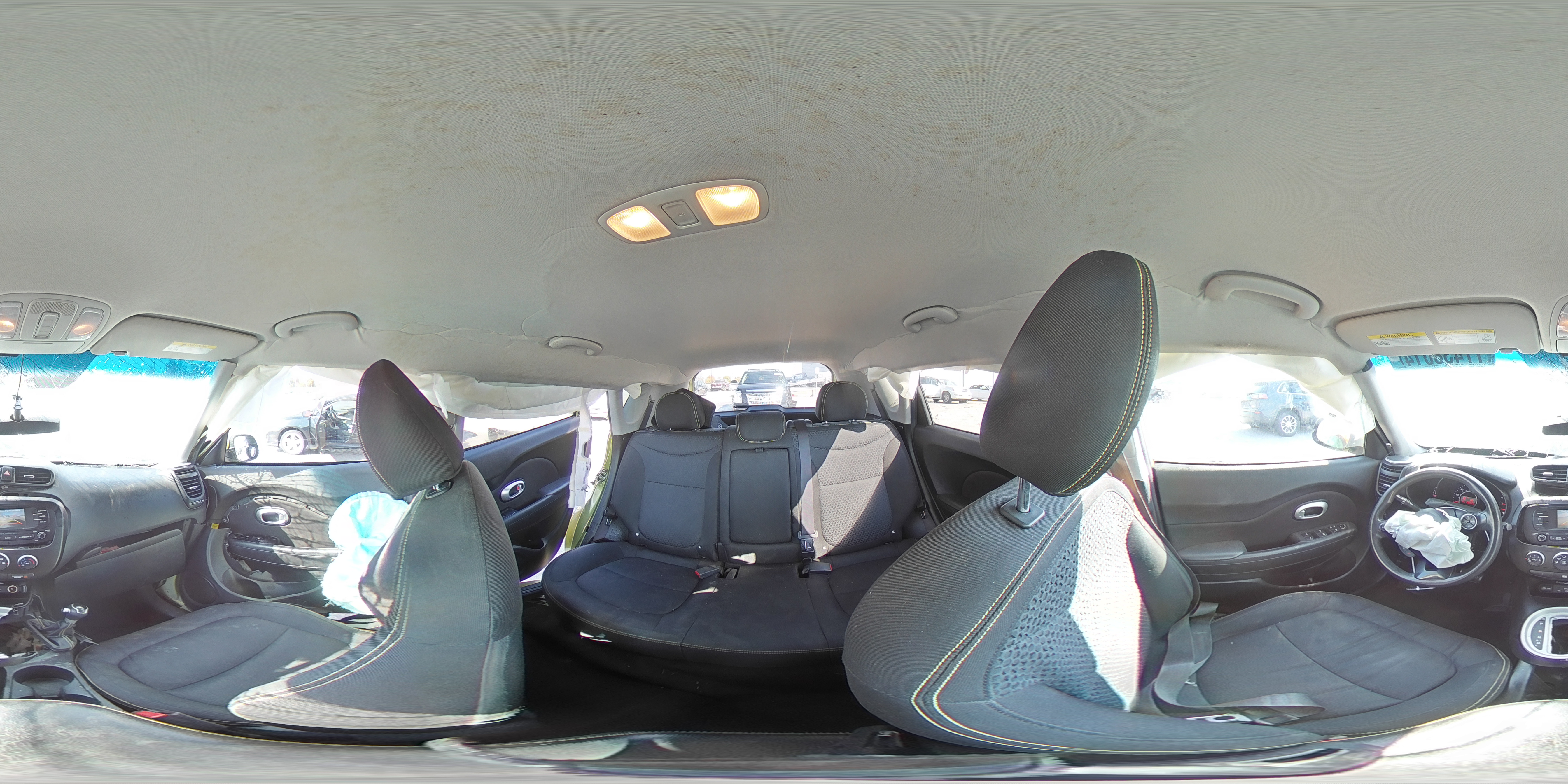 2015 Kia Soul - Image 14