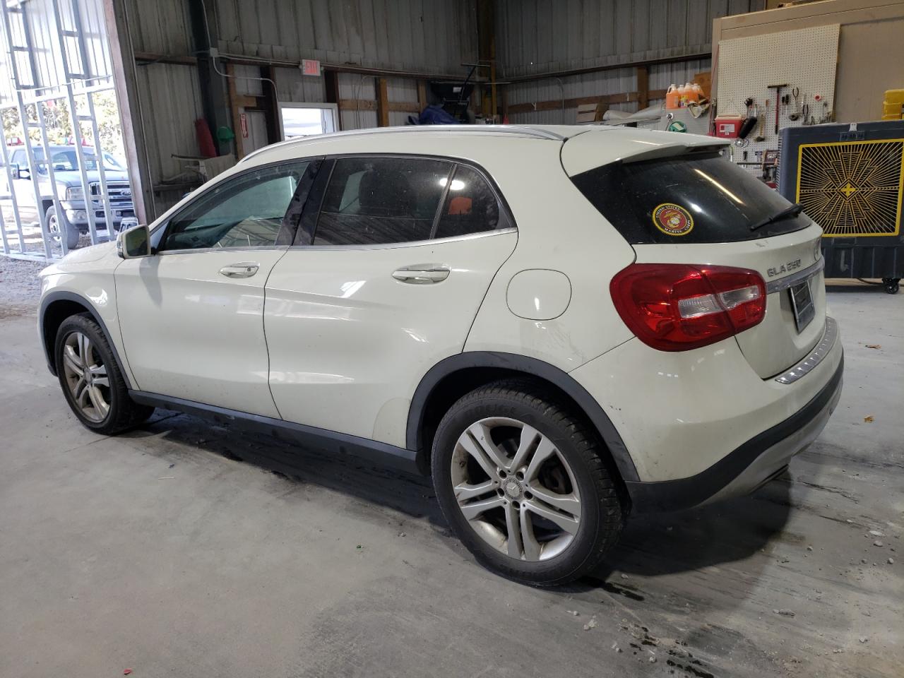 2015 Mercedes-Benz GLA-klasse - Image 2