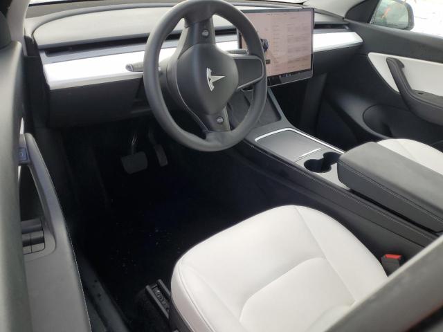 7SAYGDEE9NF381854 Tesla Model Y  8