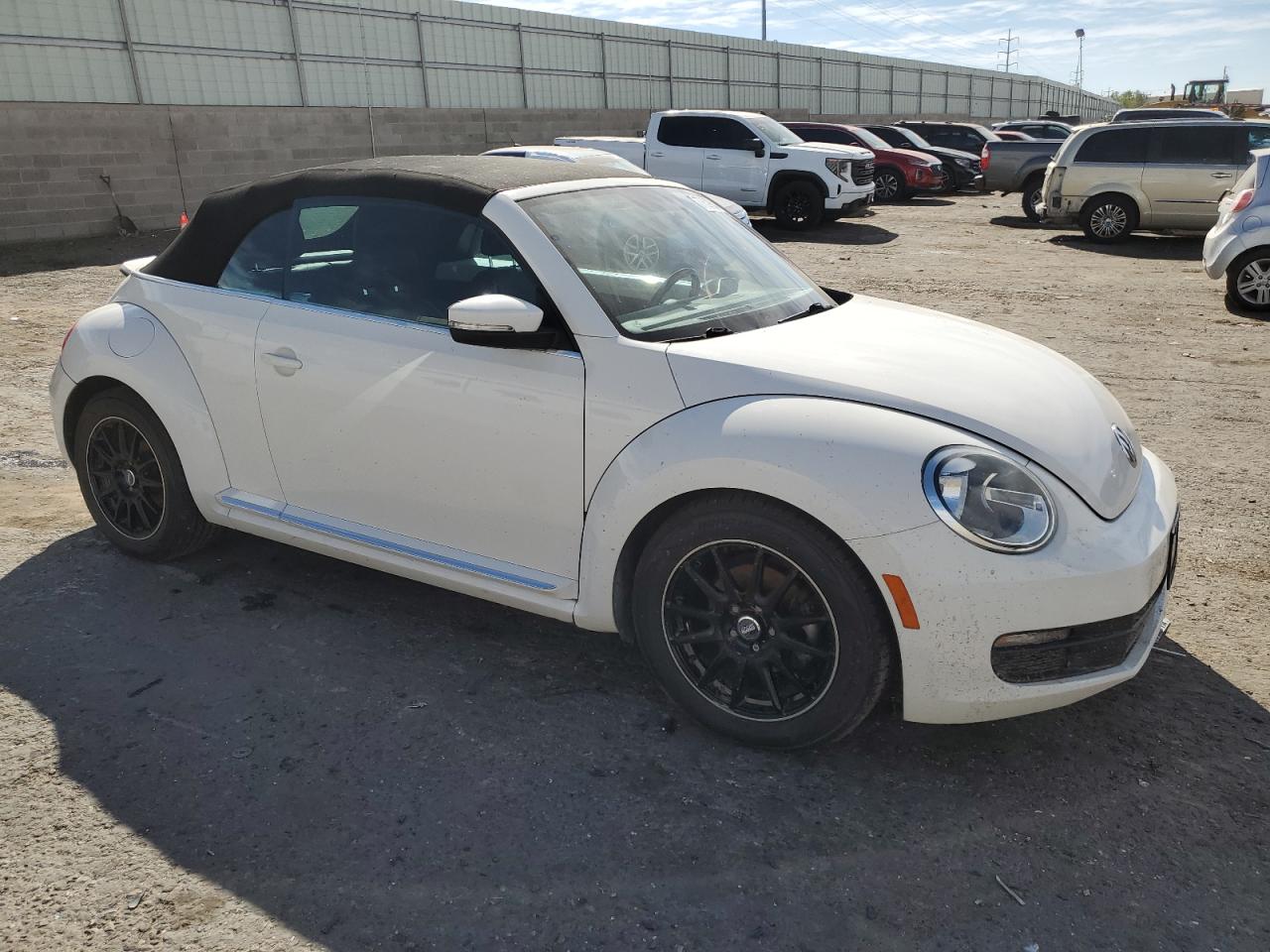 2013 Volkswagen Beetle VIN: 3VW5P7AT6DM829318 Lot: 77629834