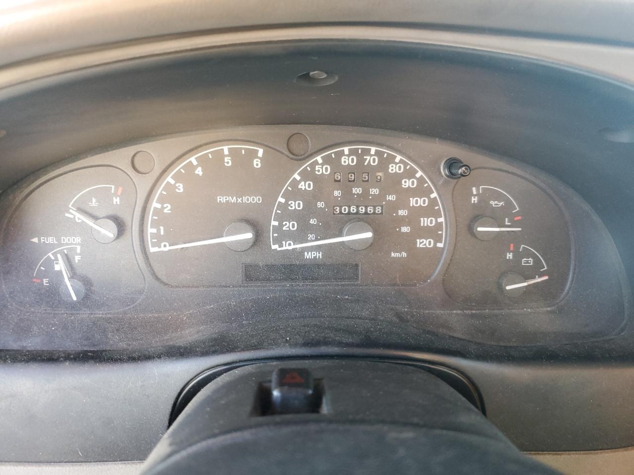 1998 Ford Ranger - Image 9
