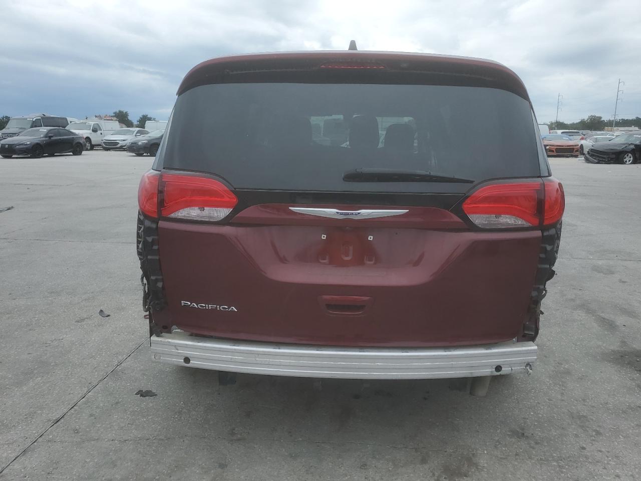 2019 Chrysler Pacifica L VIN: 2C4RC1AG9KR525518 Lot: 74560274