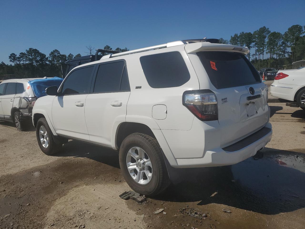 2017 Toyota 4Runner - Image 2