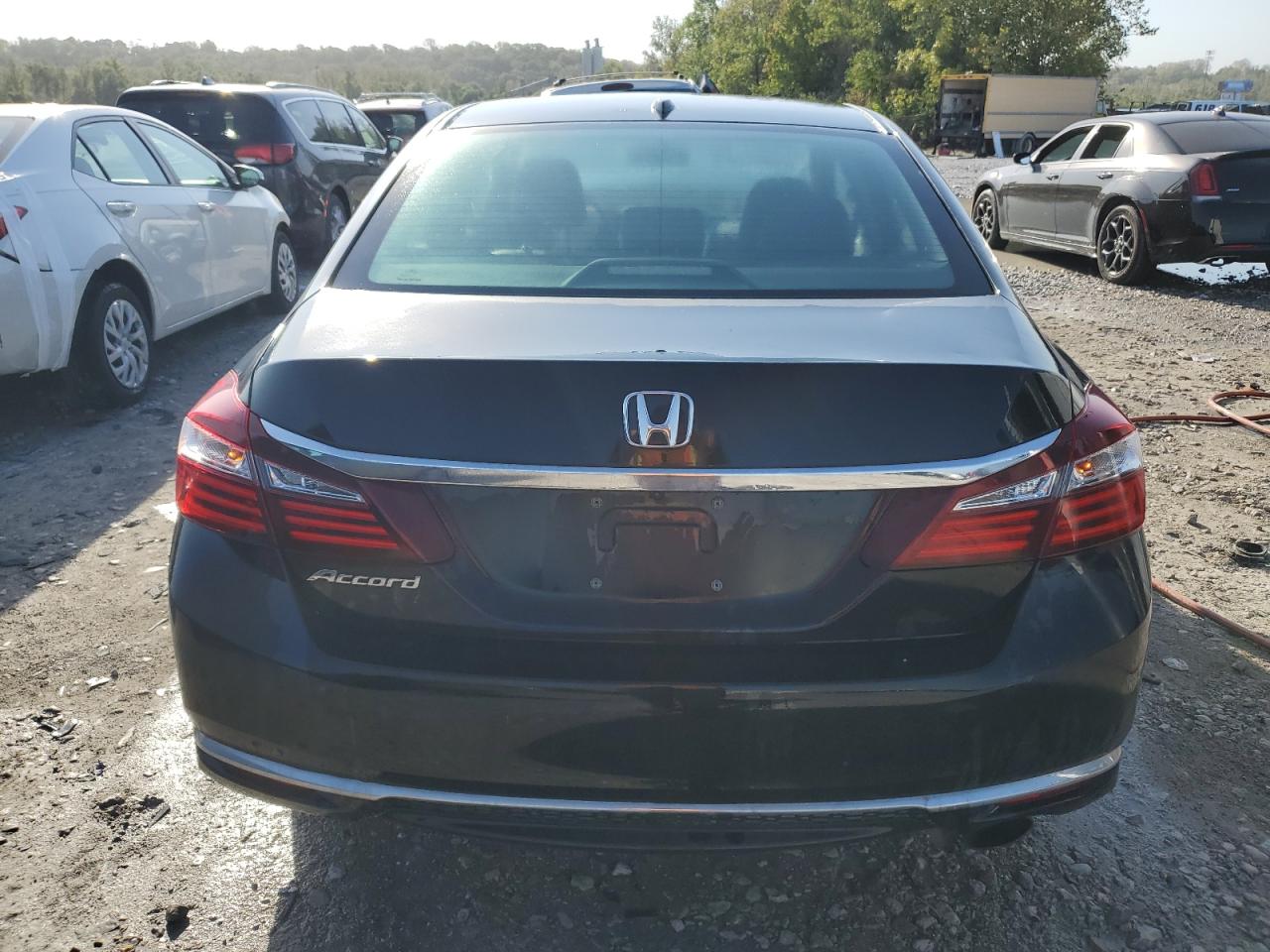 2017 Honda Accord Exl VIN: 1HGCR2F89HA037079 Lot: 73736384