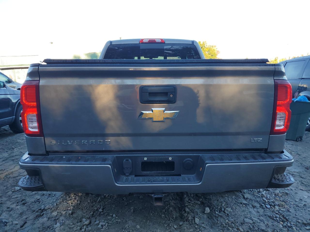 1GCVKSEC3HZ165353 2017 Chevrolet Silverado K1500 Ltz