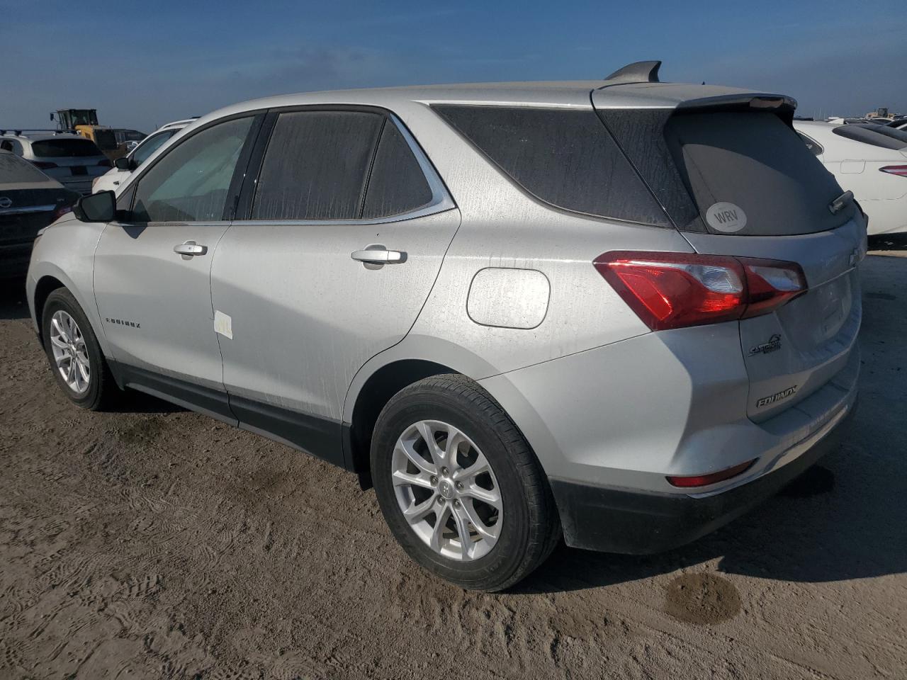 2020 Chevrolet Equinox - Image 2