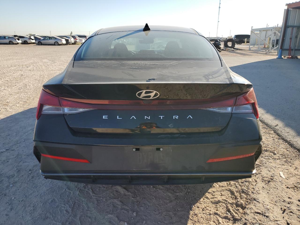 2024 Hyundai Elantra - Image 6