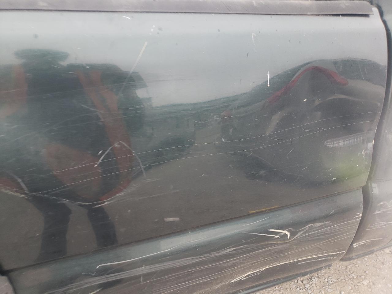 2004 Chevrolet Silverado K2500 Heavy Duty VIN: 1GCHK24U04E101893 Lot: 75694744