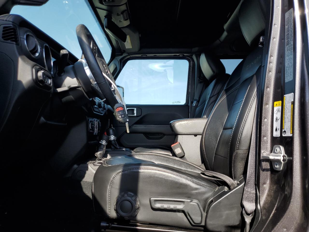 2019 Jeep Wrangler - Image 7