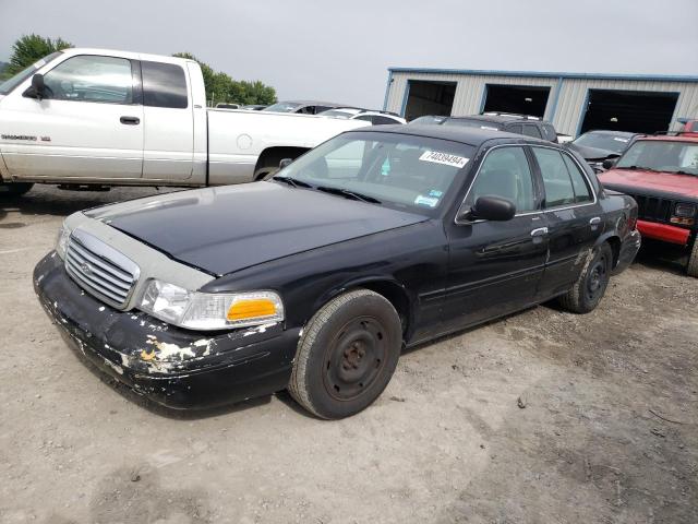 2003 Ford Crown Victoria 