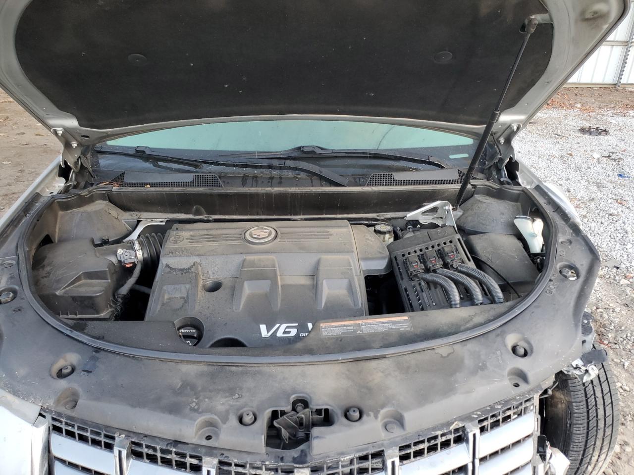 2016 Cadillac SRX - Image 12