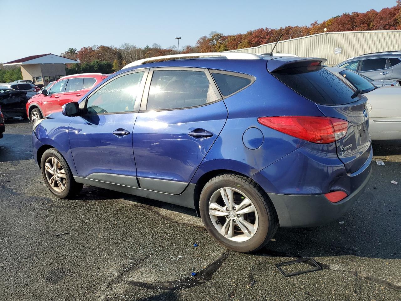 2012 Hyundai Tucson - Image 2