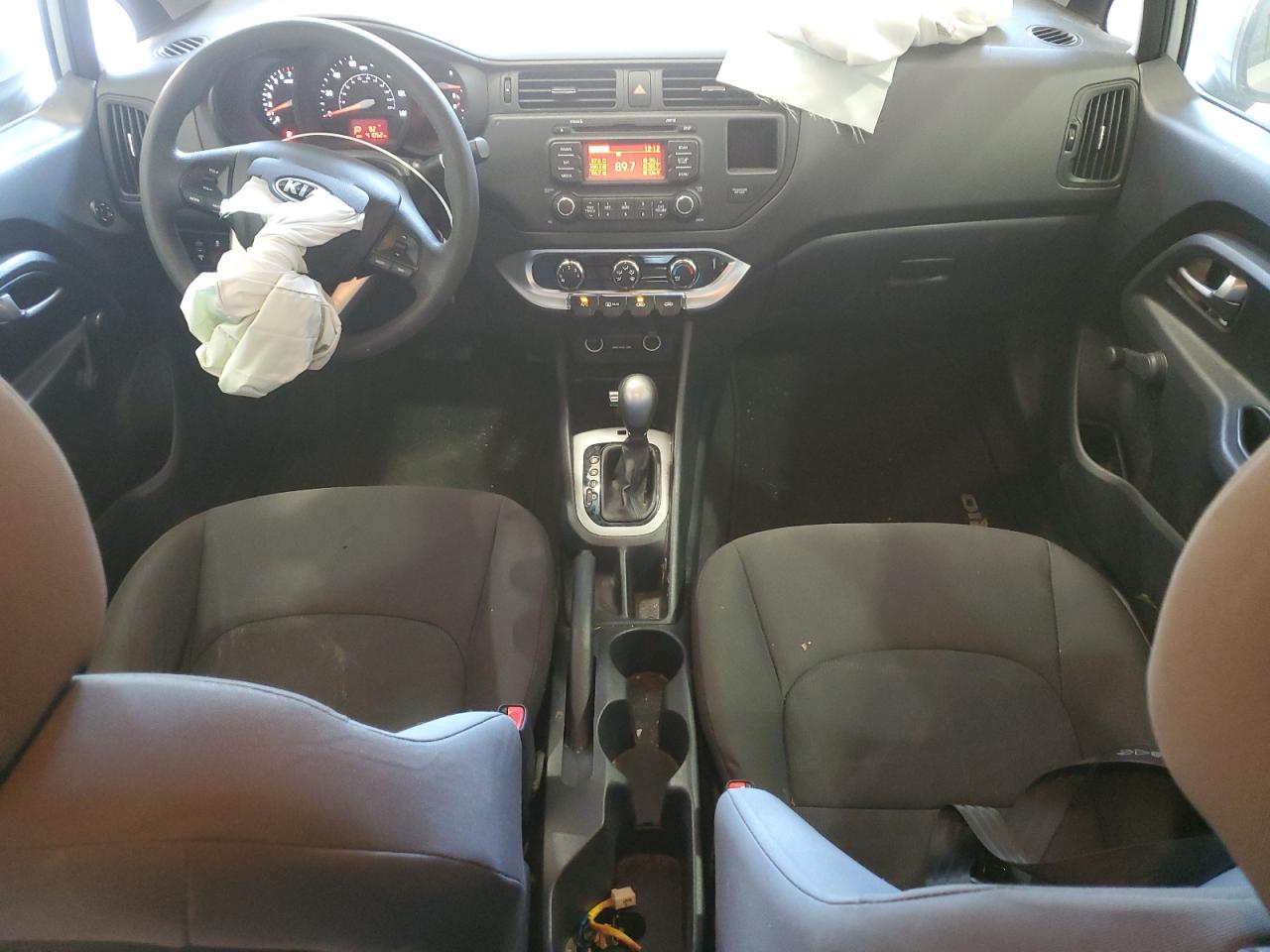 2014 Kia Rio - Image 8