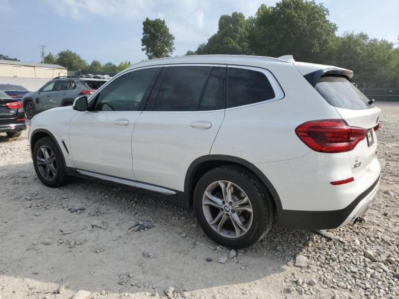 VIN 5UXTY5C02LLT38824 2020 BMW X3 no.2