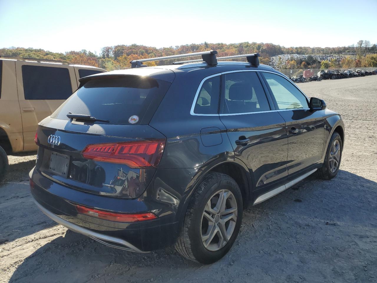 WA1ANAFYXK2055162 2019 Audi Q5 Premium