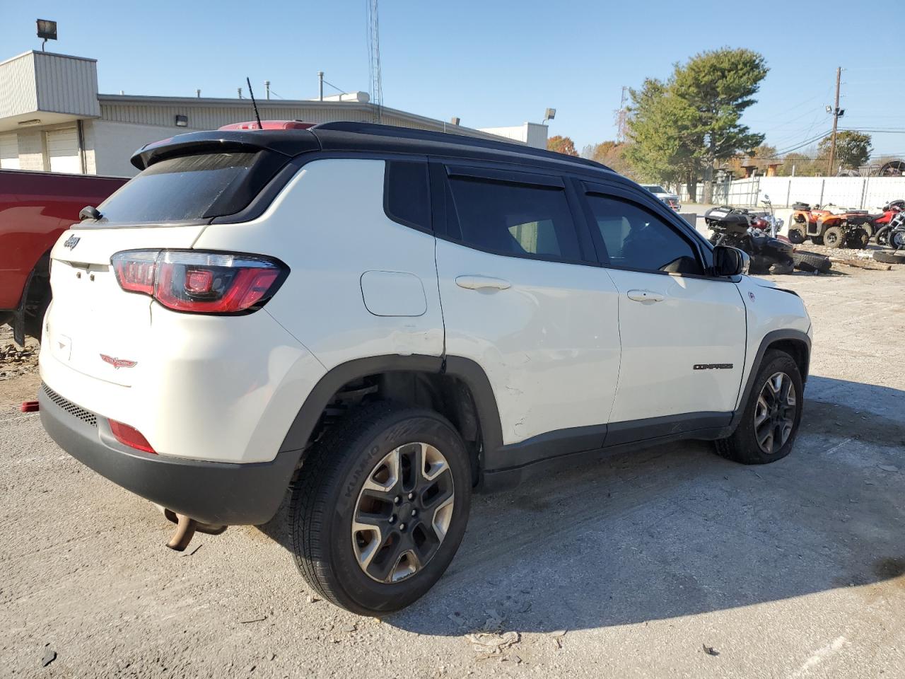 2018 Jeep Compass Trailhawk VIN: 3C4NJDDB3JT129909 Lot: 76625224