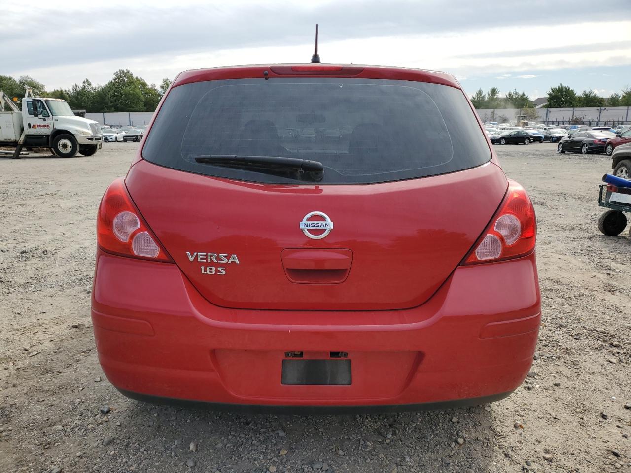 2009 Nissan Versa - Image 6