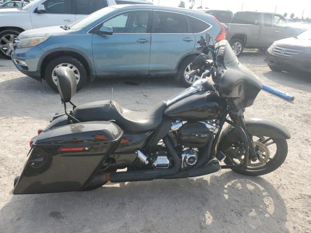 2018 Harley-Davidson Flhtp Police Electra Glide zu verkaufen in Riverview, FL - Water/Flood