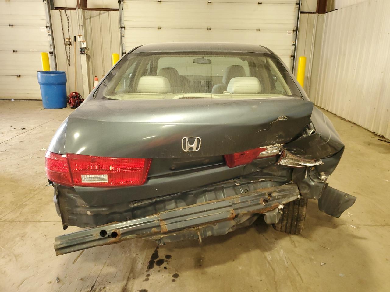 1HGCM56495A137031 2005 Honda Accord Lx