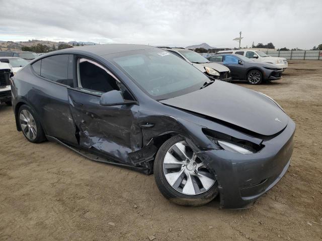 7SAYGDEE0PF742746 Tesla Model Y  4