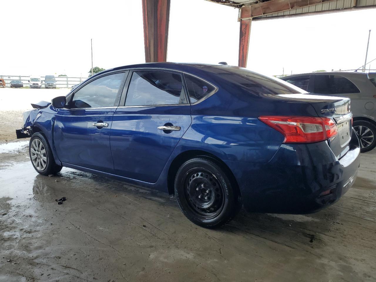 2017 Nissan Sentra - Image 2
