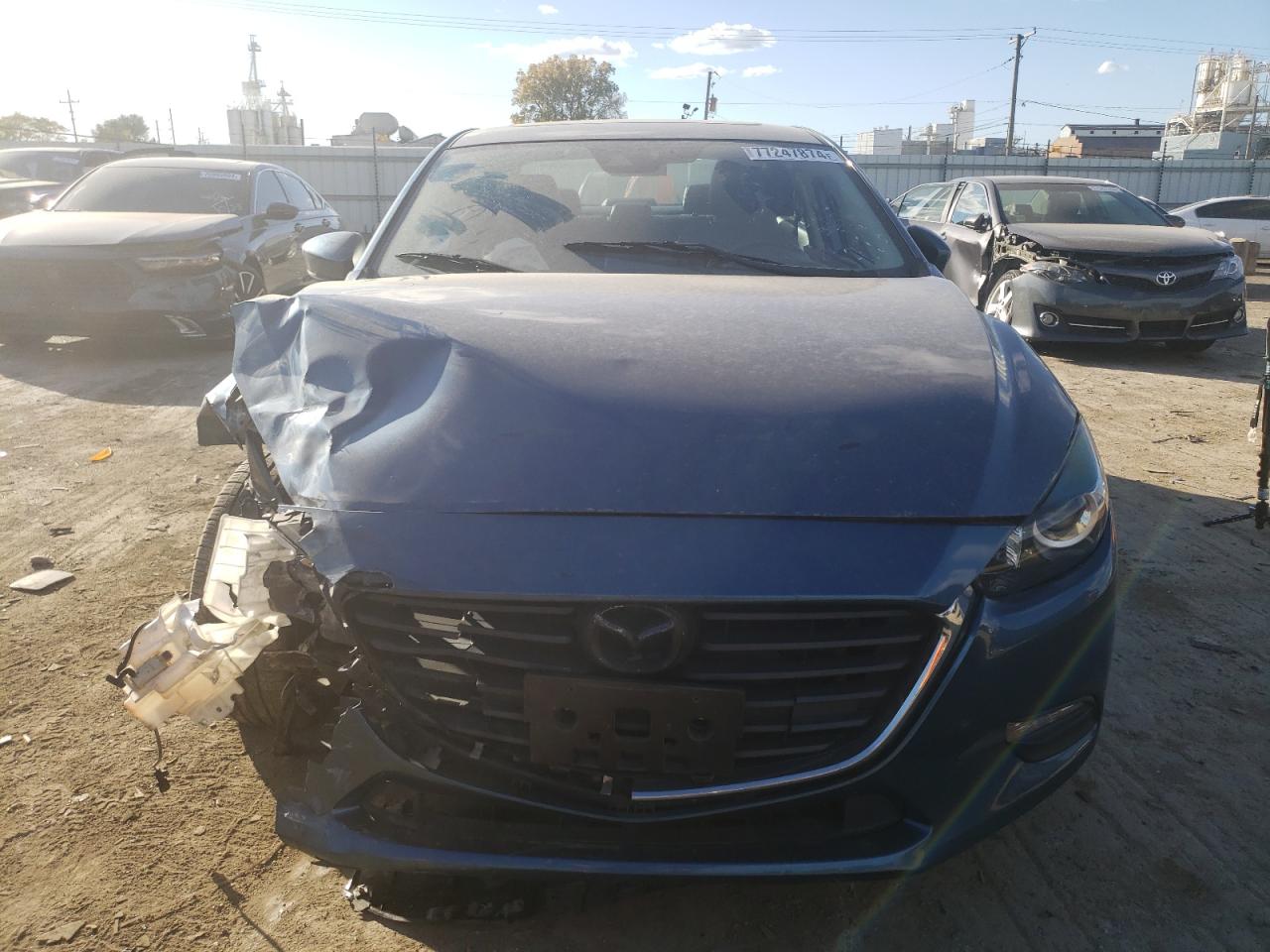 2017 Mazda 3 - Image 5
