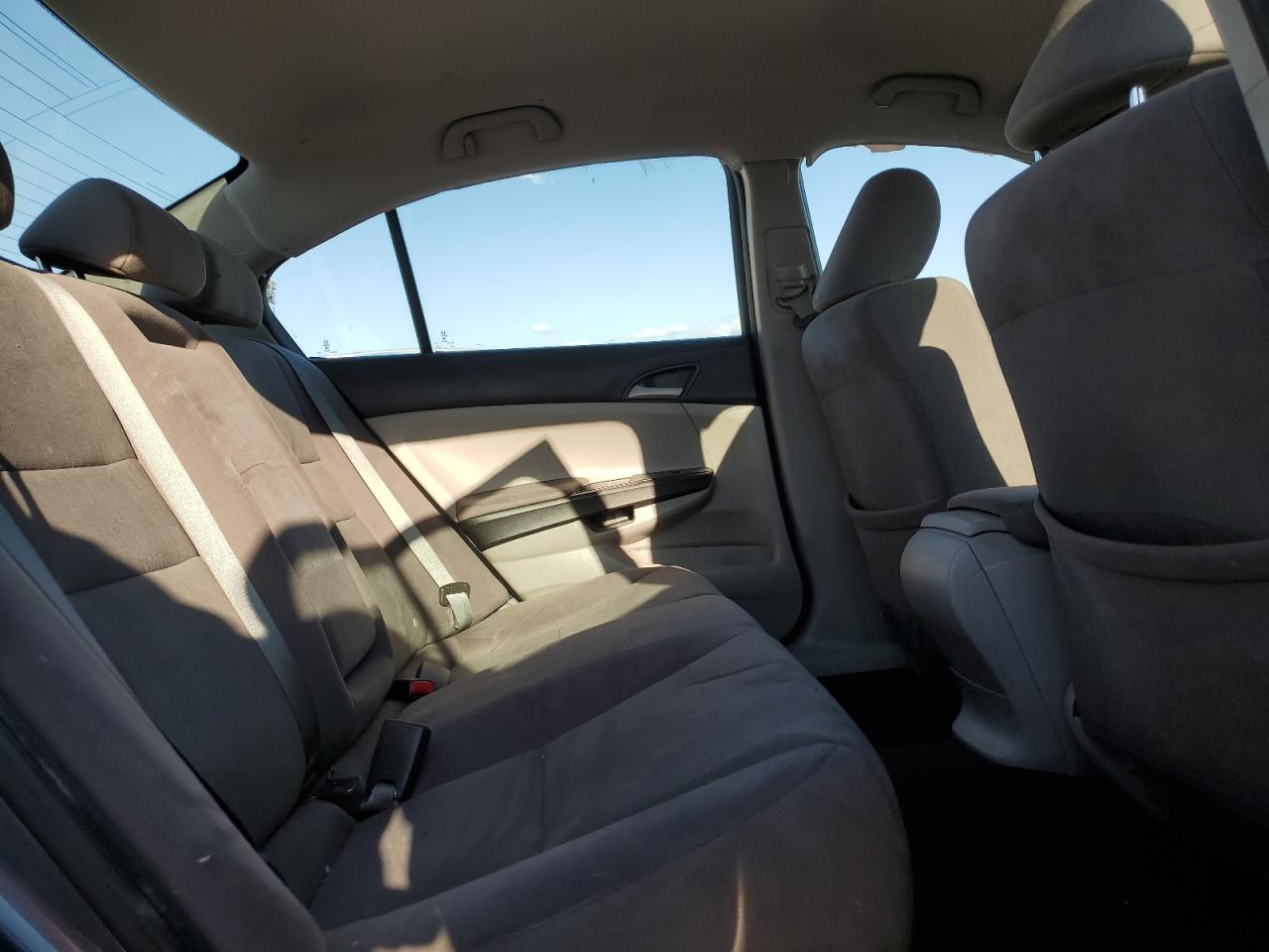 2012 Honda Accord - Image 10