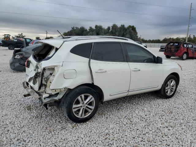  NISSAN ROGUE 2015 White