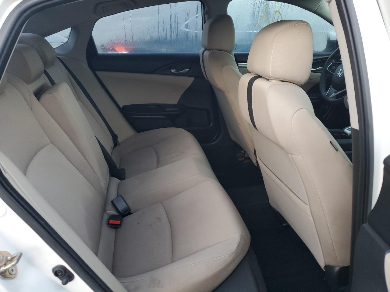 2016 Honda Civic - Image 10