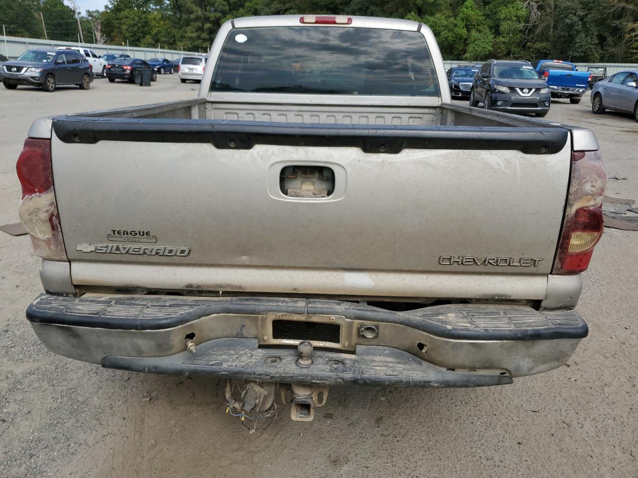 2003 Chevrolet Silverado C1500 VIN: 2GCEC19TX31211442 Lot: 75623594