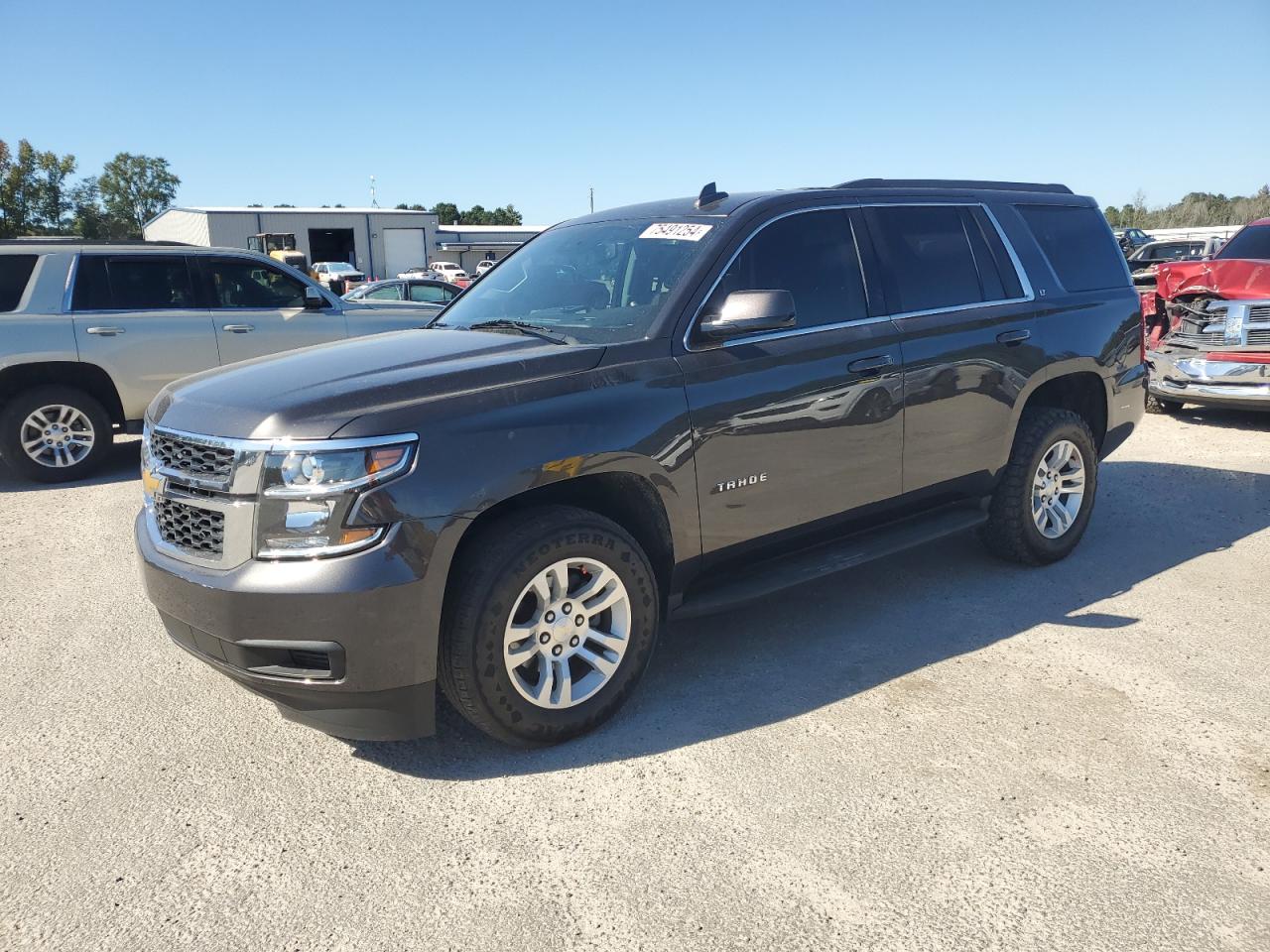 VIN 1GNSCBKC7JR114147 2018 CHEVROLET TAHOE no.1