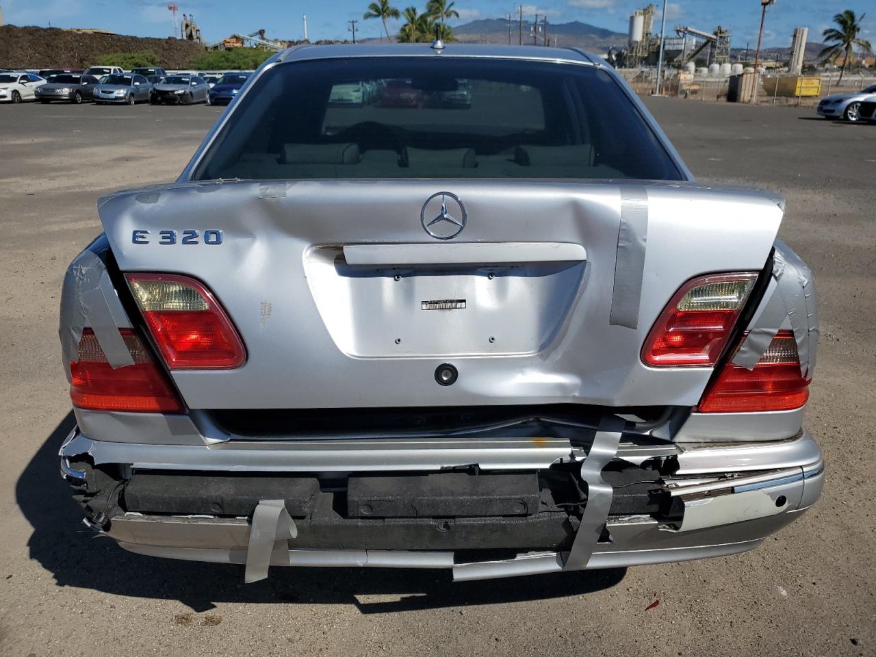 2000 Mercedes-Benz E 320 VIN: WDBJF65J7YA992262 Lot: 77170954