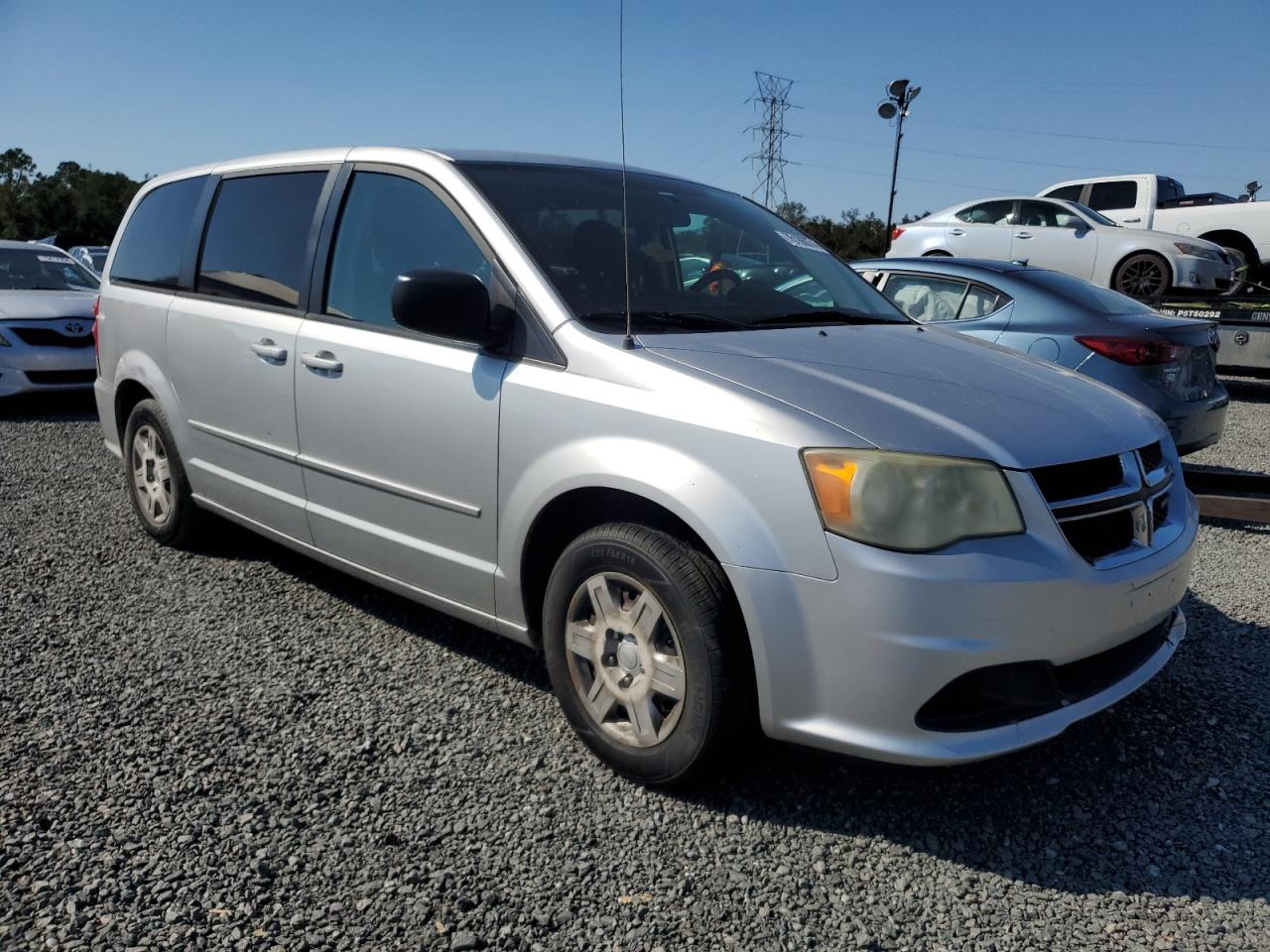 2011 Dodge Caravan - Image 4