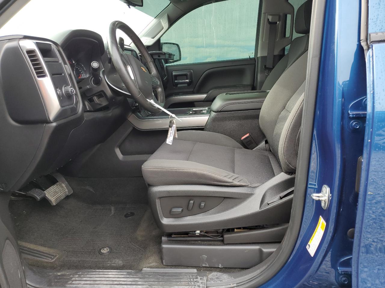 2018 Chevrolet Silverado - Image 7