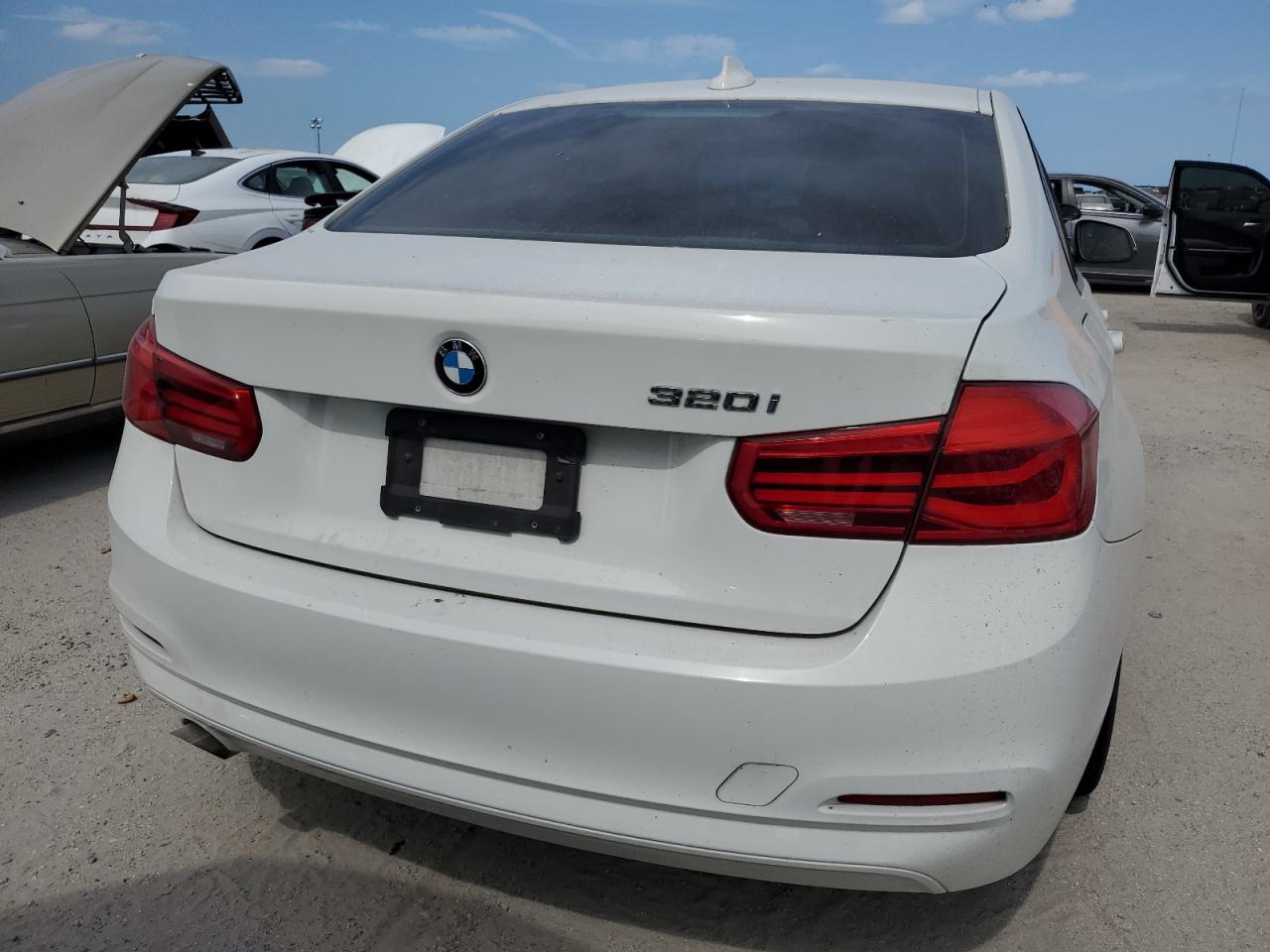 2016 BMW 320 I VIN: WBA8A9C56GK617068 Lot: 76601614