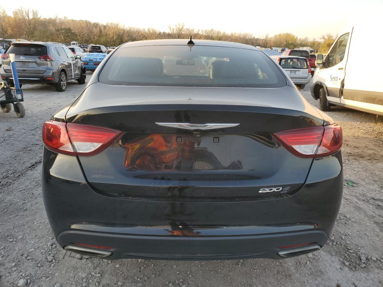 2015 Chrysler 200 - Image 6