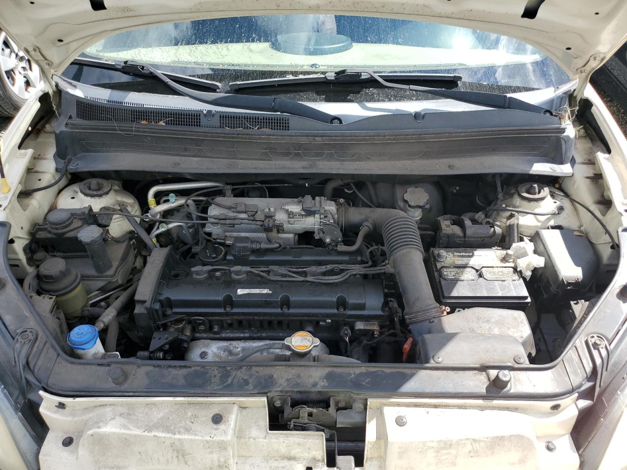 2011 Kia Soul + VIN: KNDJT2A22B7718313 Lot: 73831414