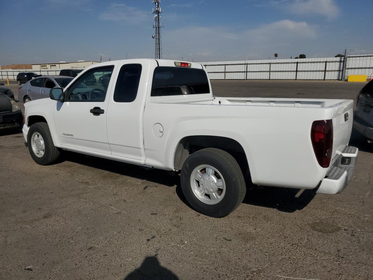 2005 Chevrolet Colorado - Image 2