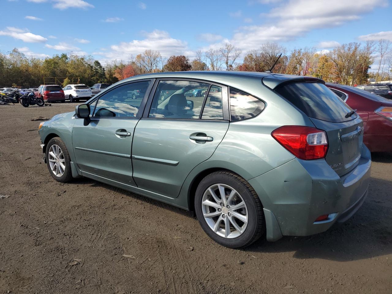 VIN JF1GPAC6XE8249159 2014 SUBARU IMPREZA no.2