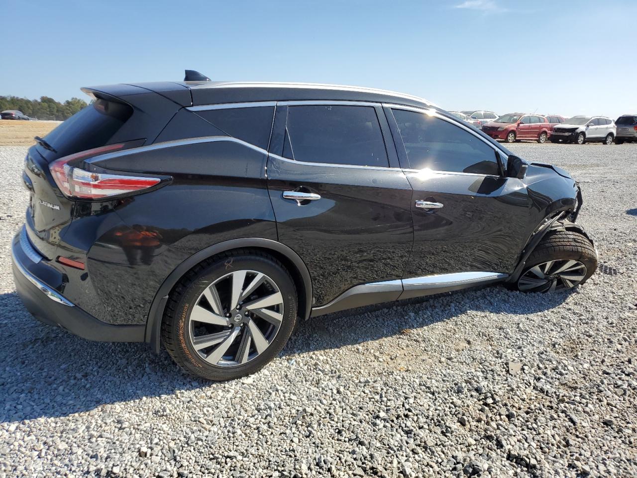 2017 Nissan Murano - Image 3