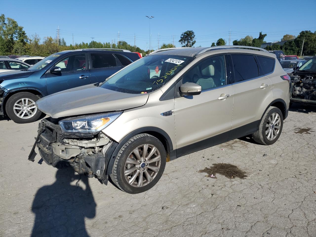 1FMCU0JDXHUA13020 2017 FORD ESCAPE - Image 1