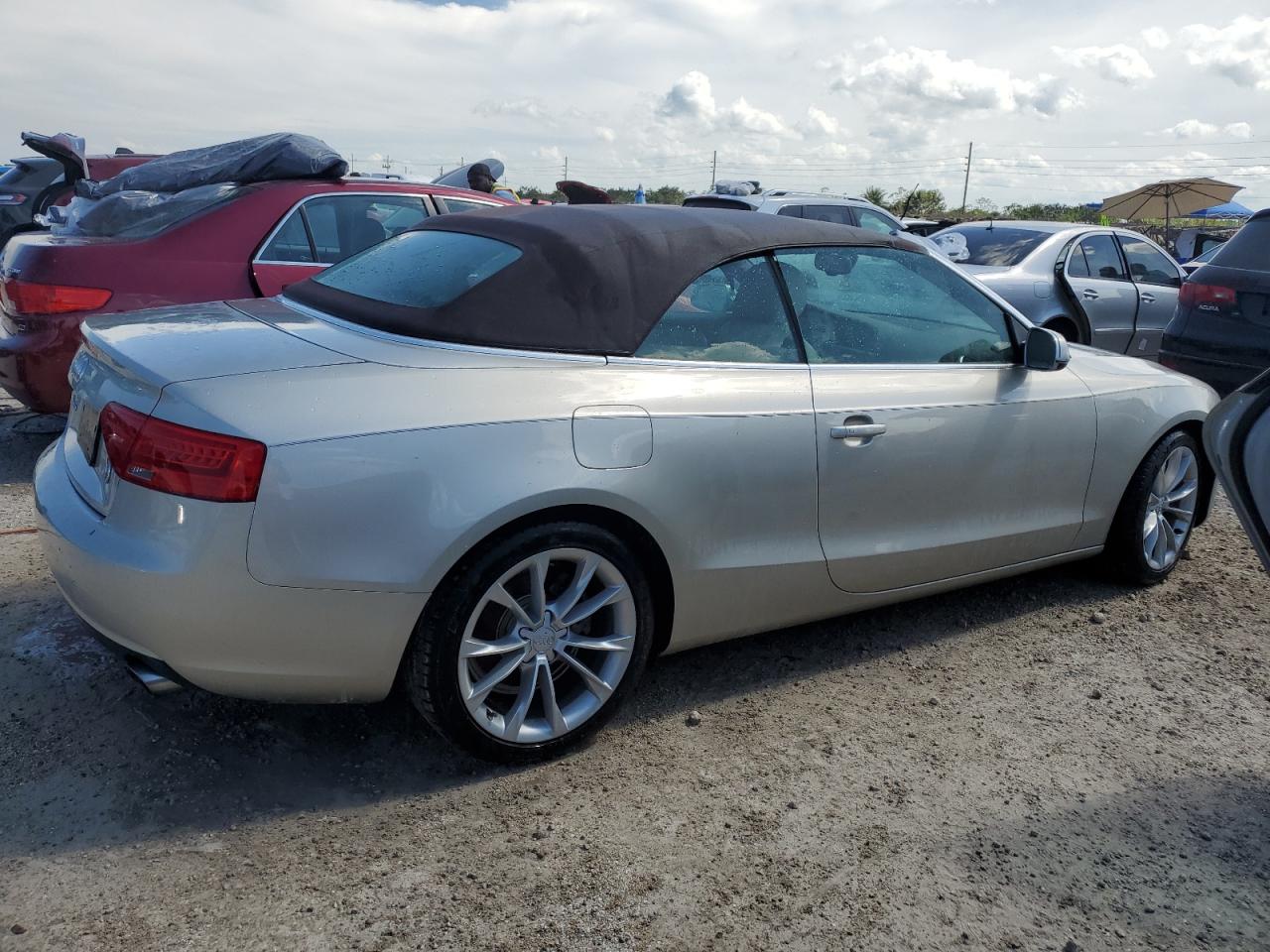 2014 Audi A5 Premium Plus VIN: WAUJFAFH2EN004242 Lot: 74381444