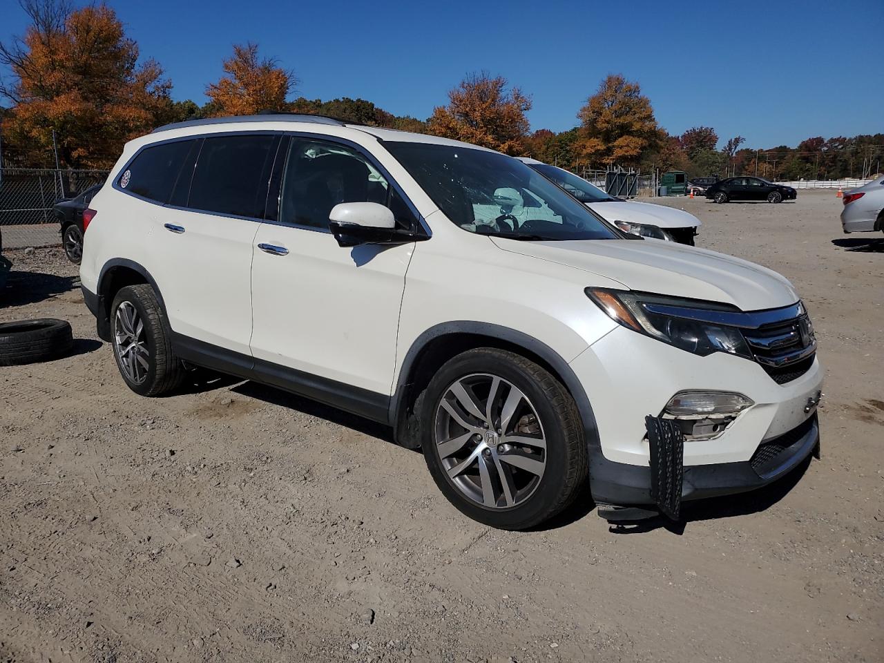 2017 Honda Pilot - Image 4