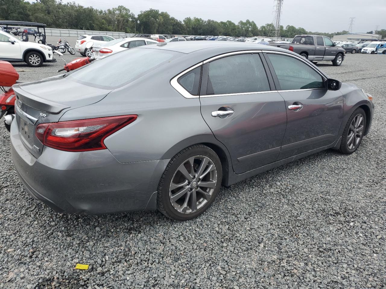 2018 Nissan Altima - Image 3