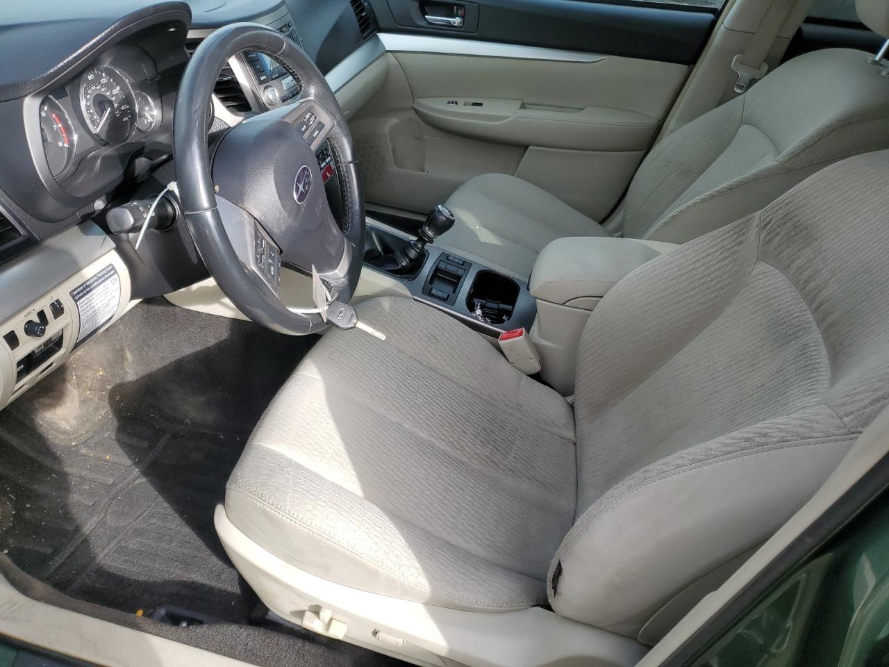 2012 Subaru Outback - Image 7