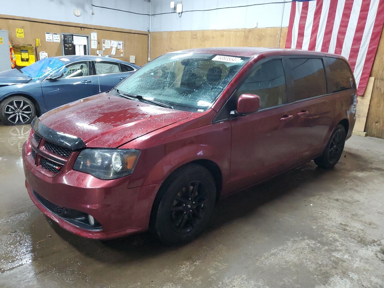 2019 Dodge Caravan - Image 1