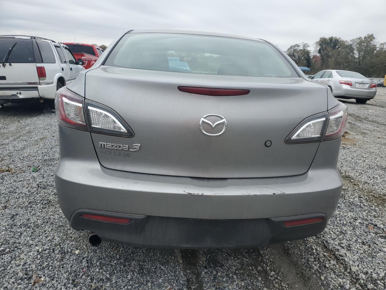 2010 Mazda 3 - Image 6