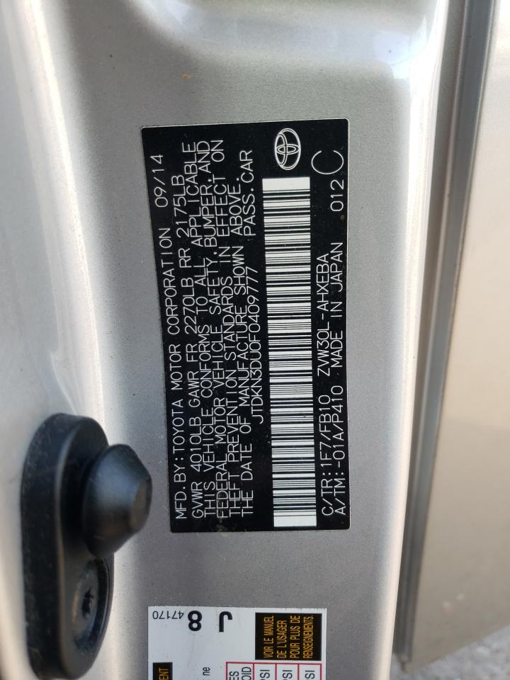 2015 Toyota Prius - Image 15