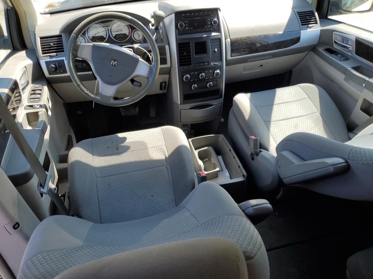 2010 Dodge Grand Caravan Sxt VIN: 2D4RN5D10AR484593 Lot: 76064074