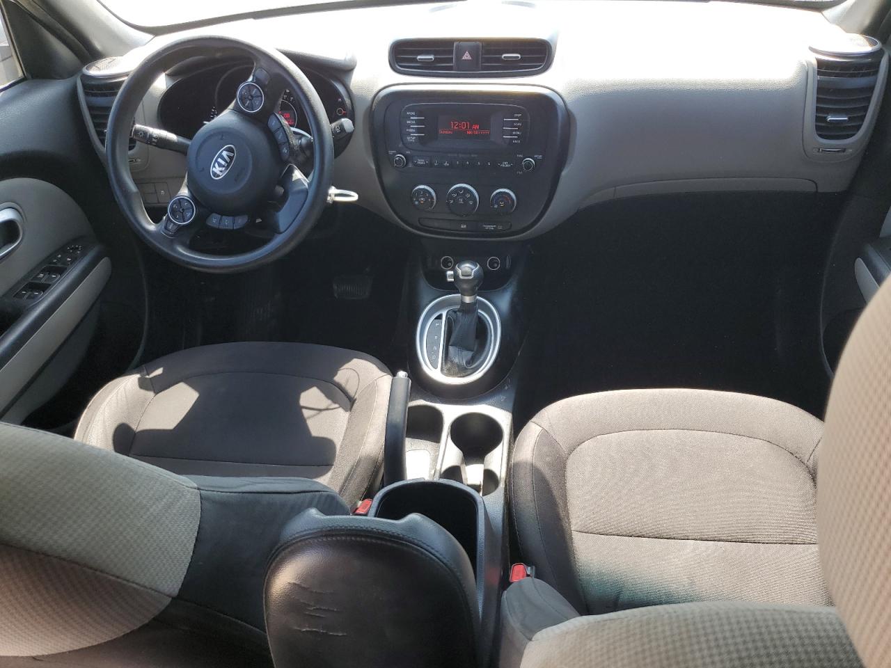 KNDJN2A21F7220684 2015 Kia Soul